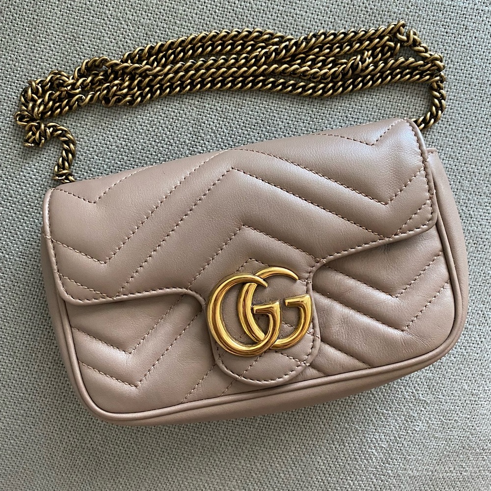 Gucci Marmont leather super mini bag